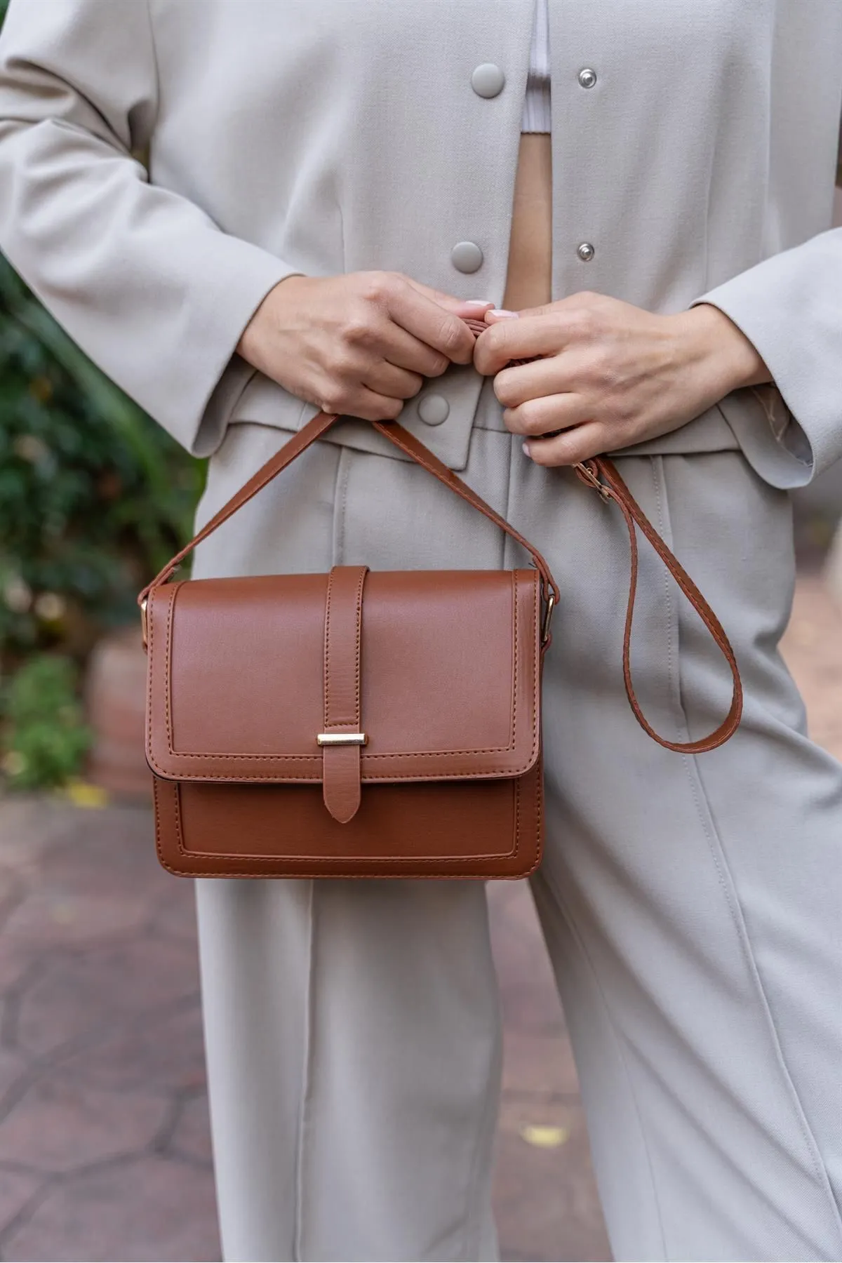 Madamra  Hellbraune Damen-Umhängetasche