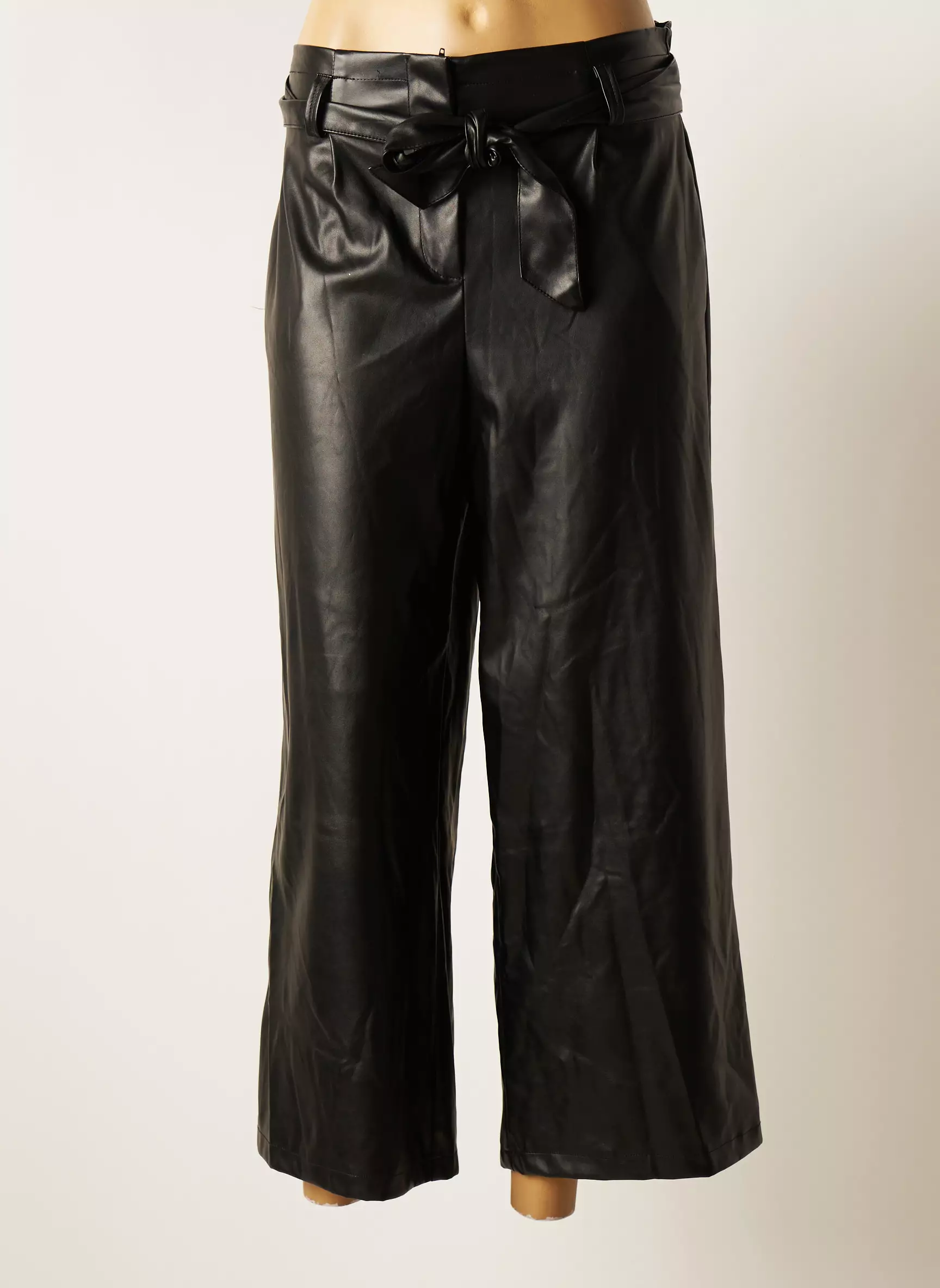 Astrid Black Label Pantalons Larges Femme couleur noir