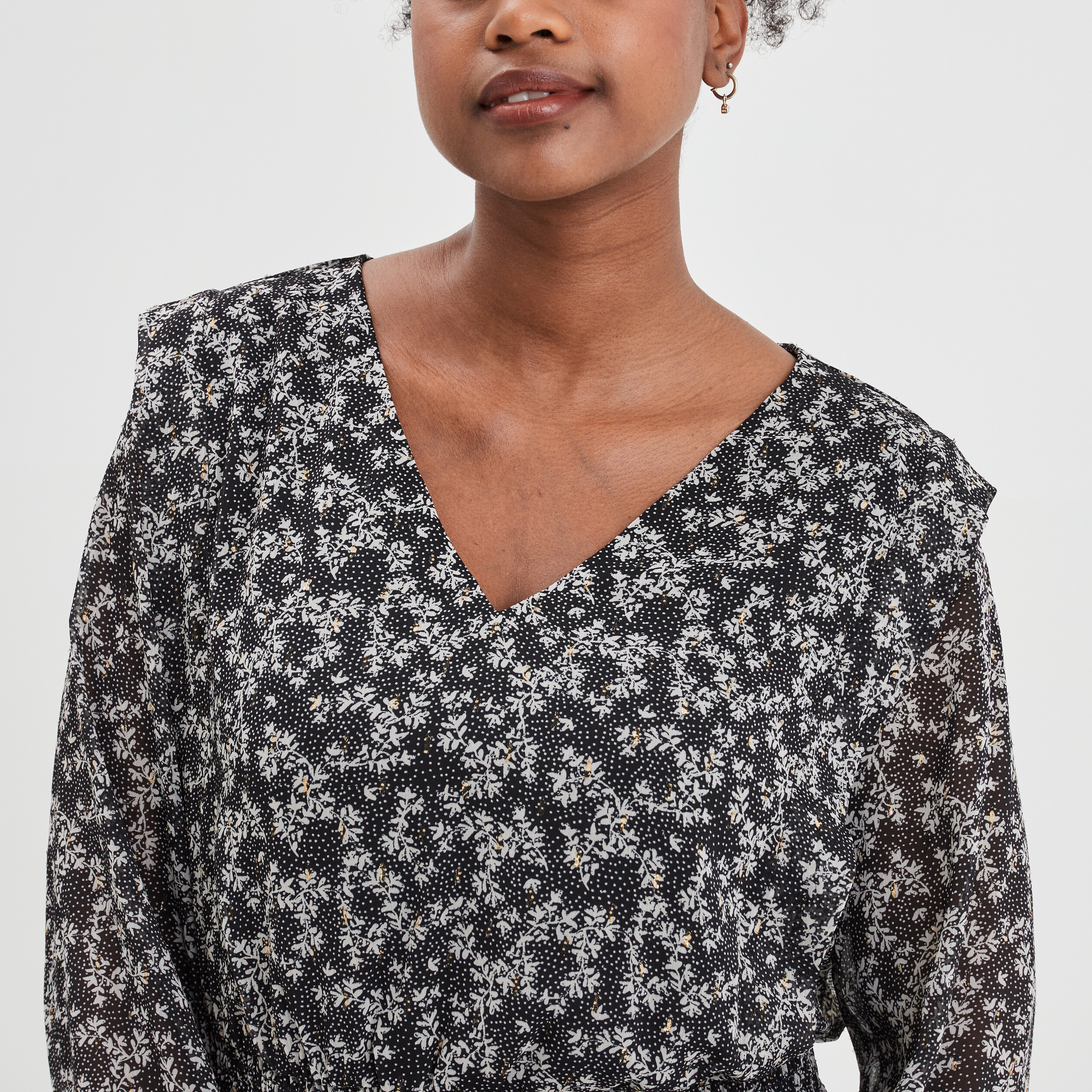 Robe évasée taille élastiquée col en V noir femme | La Halle