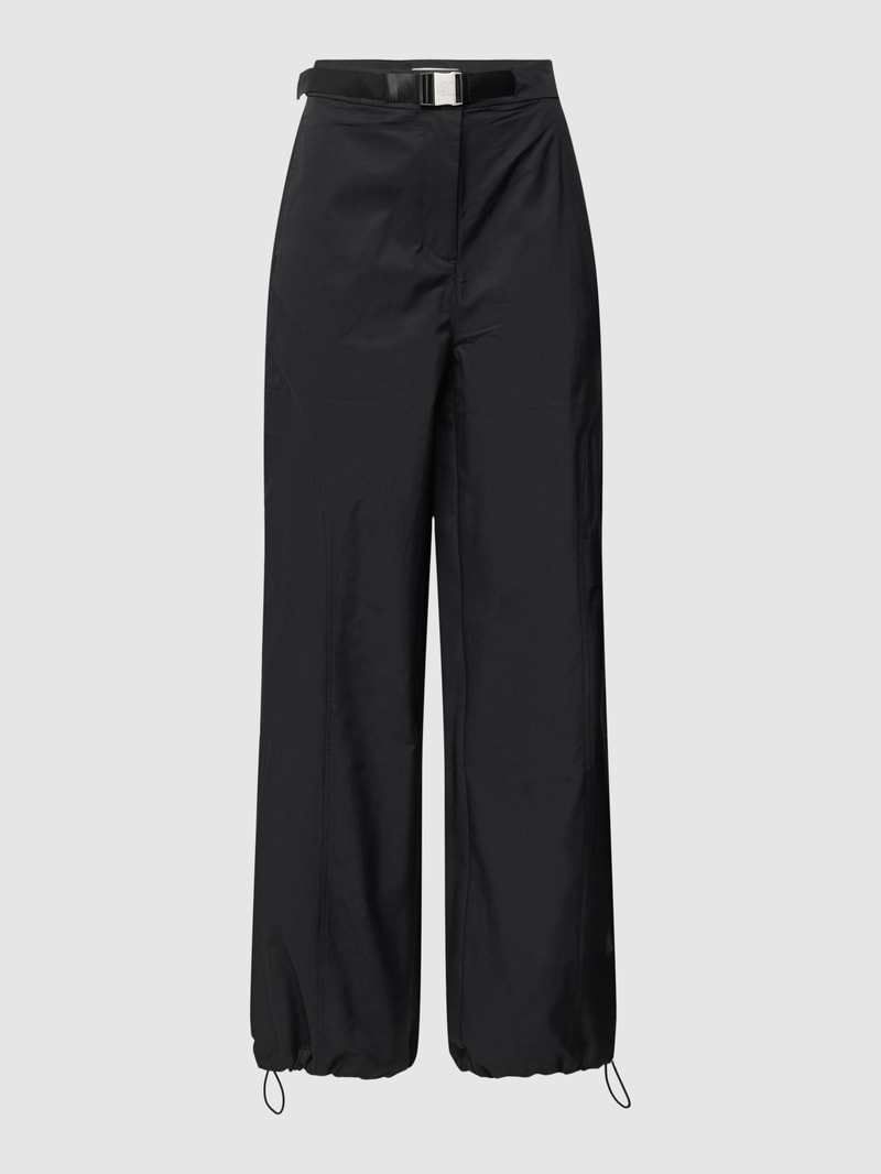 Hose mit Label-Patch Modell 'UTILITY' in black