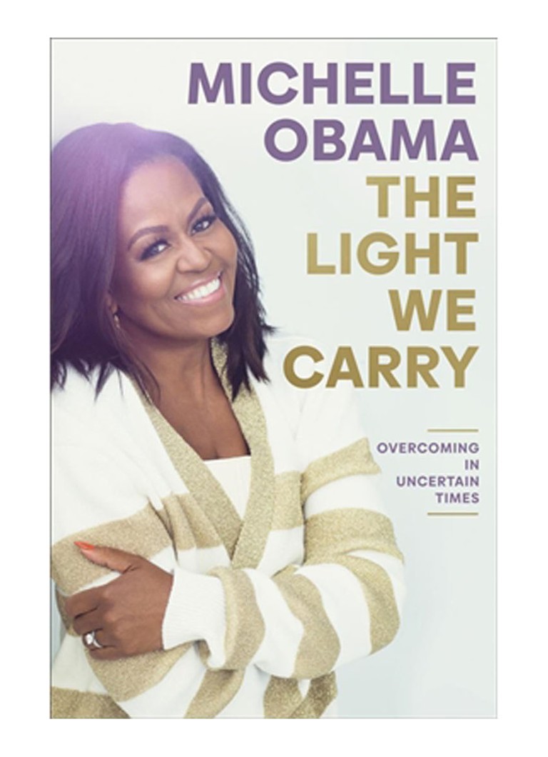 OBAMA M LUMINA PE CARE O PURTEM