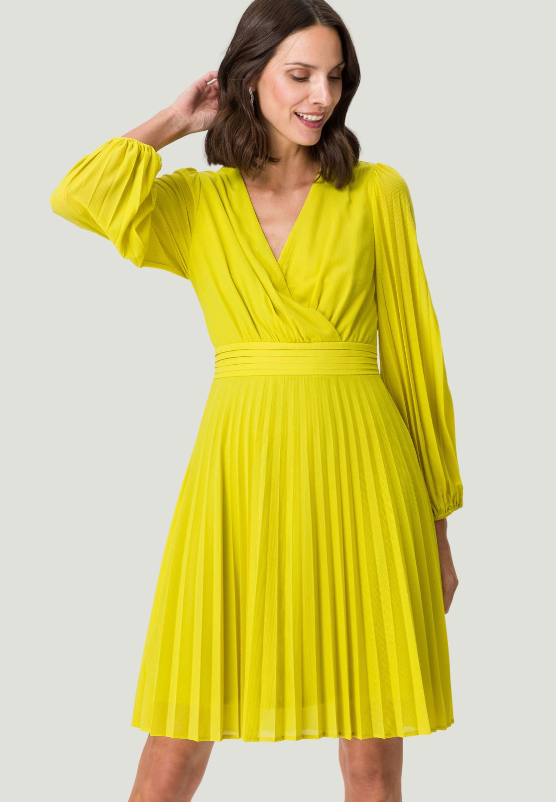 Meshkleid mit Wickeloptik