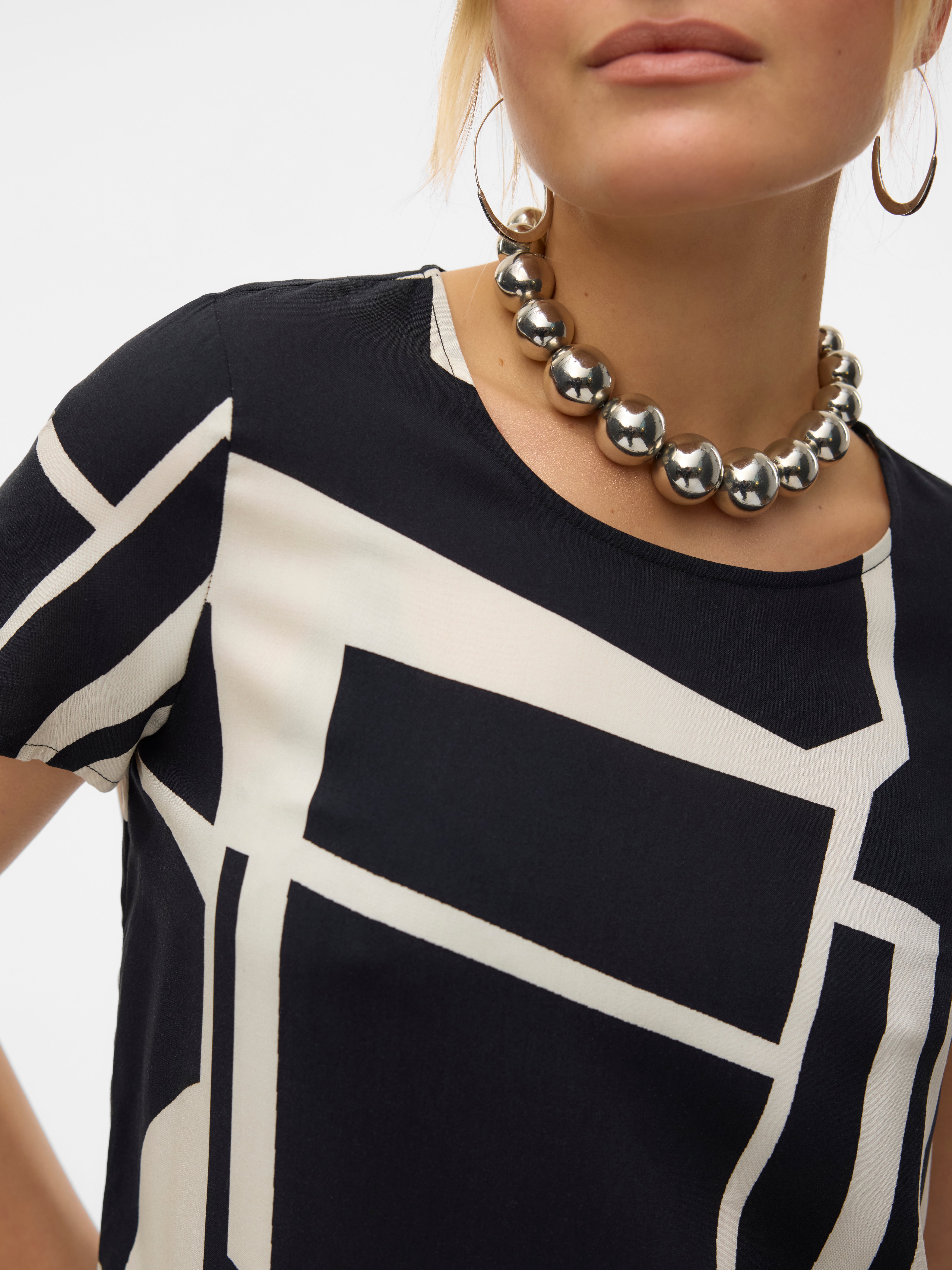 VMEASY Top