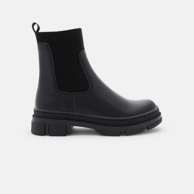 Boots semelles crantées noires fille