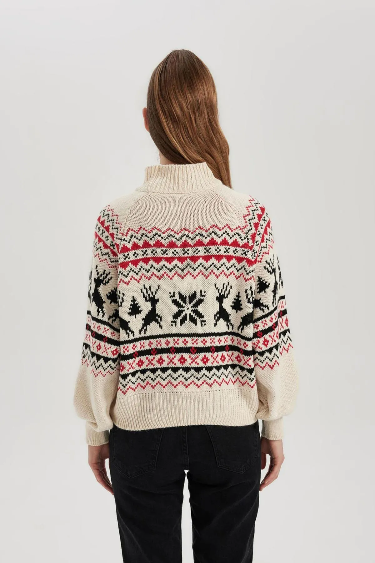 DeFacto  Rollkragenpullover mit halbem Neujahrsthema