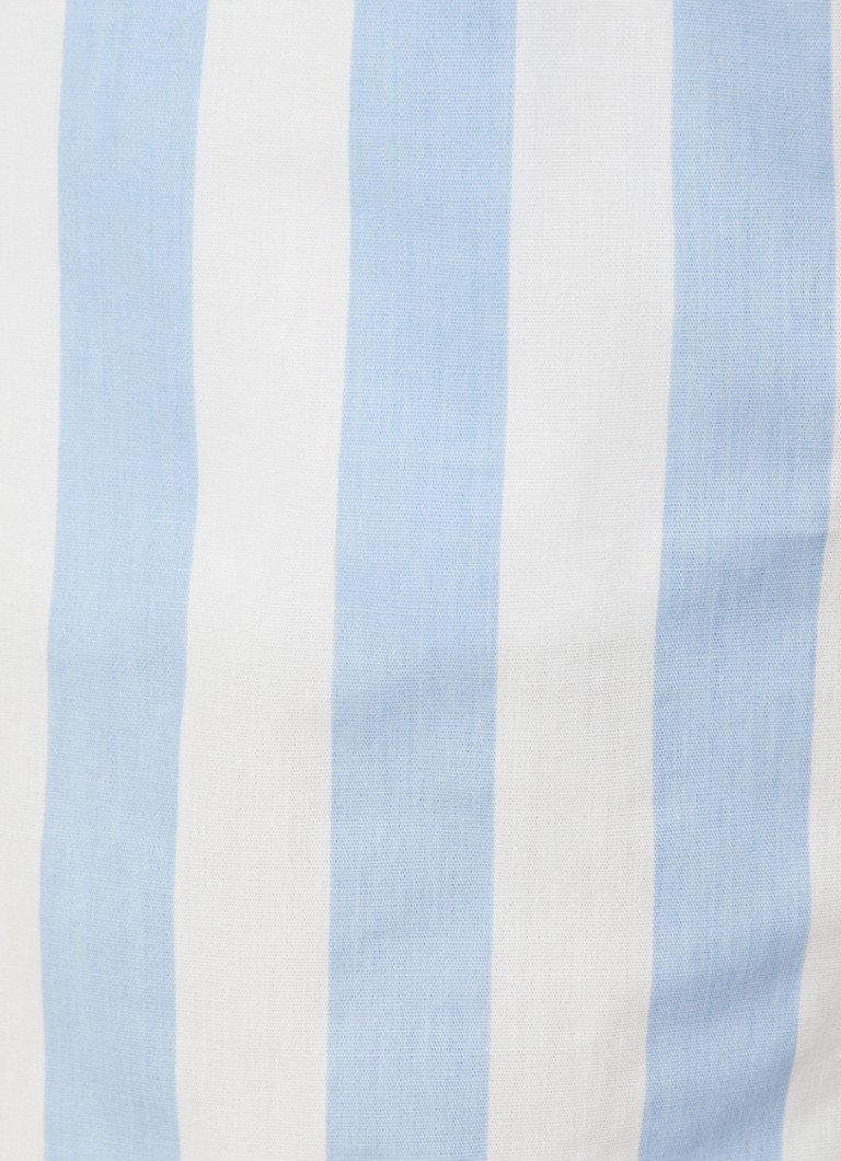 Pantaloni scurți Rebel Lyn cu talie înaltă, croială dreaptă și imprimeu cu dungi colorate.