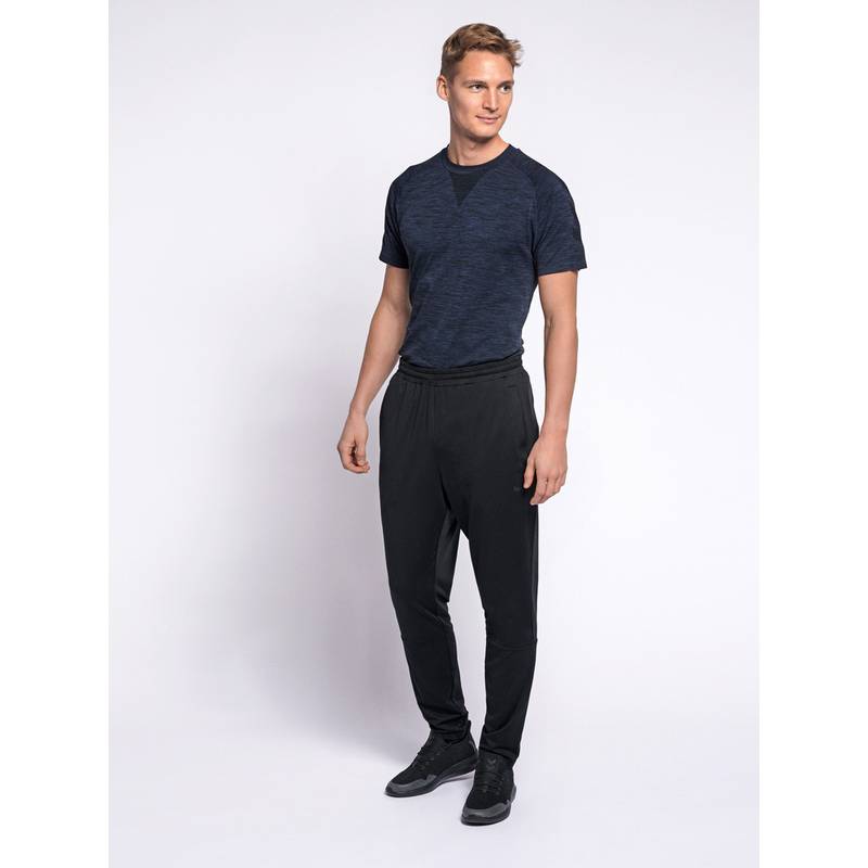 hummel hmlASTON TAPERED PANTS Sweathose Herren