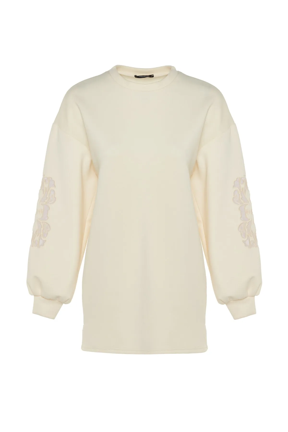Trendyol Modest  Ecru-Ärmel-Stickerei-Detailliertes Scuba-Strick-Sweatshirt TCTSS23UK00042