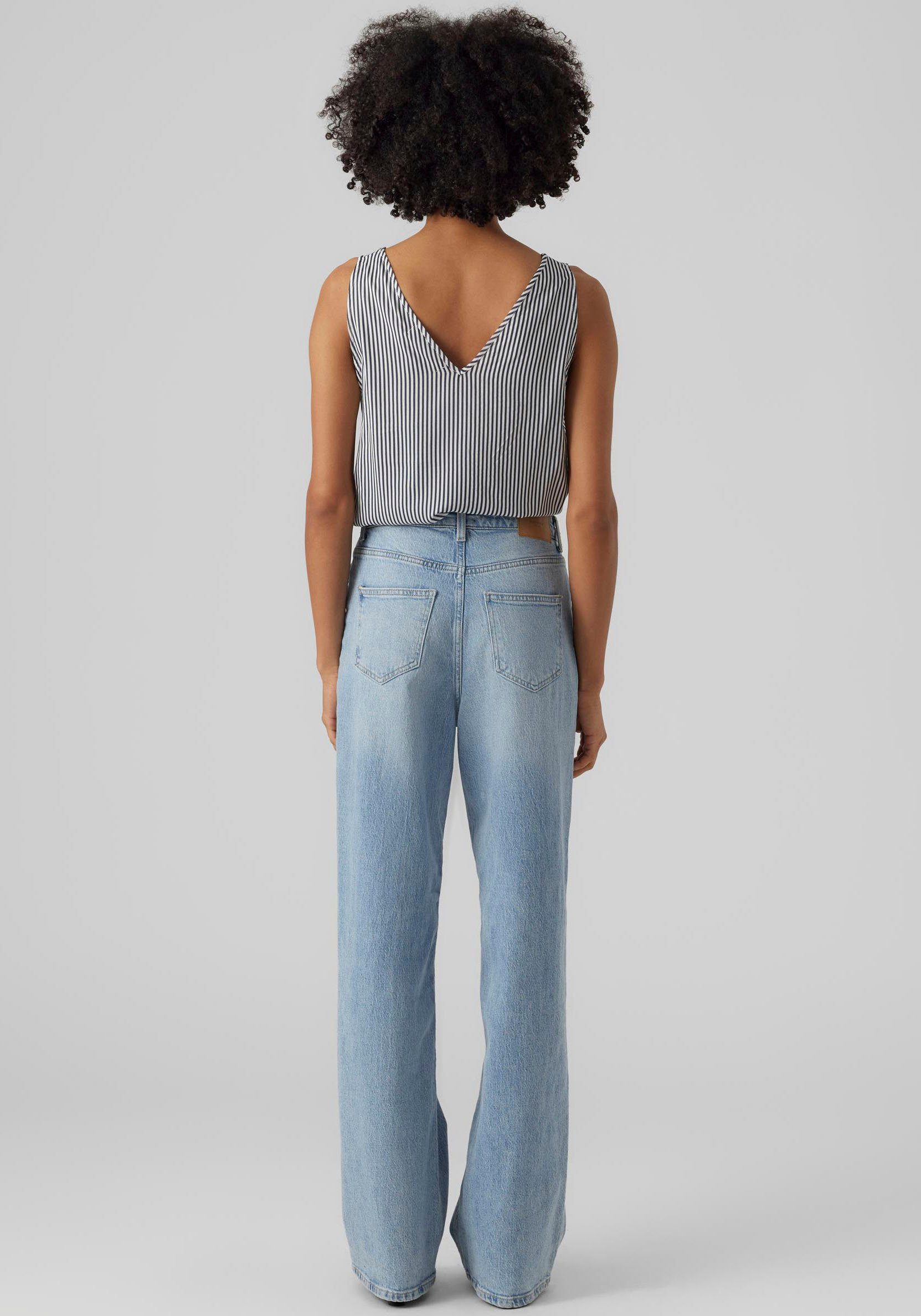 Vero Moda Shirttop auch mit V-Ausschnitt hinten
