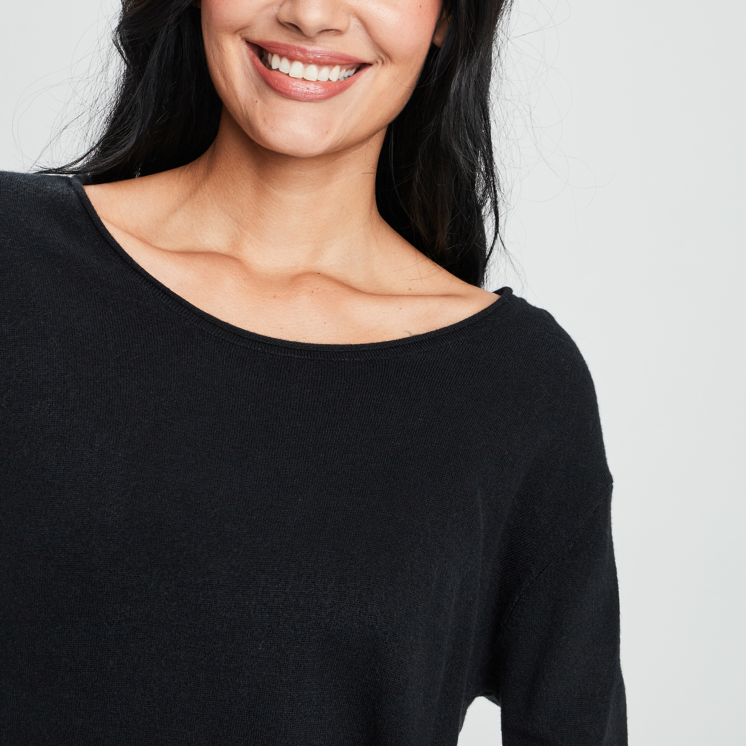 Pull avec col rond noir femme | La Halle