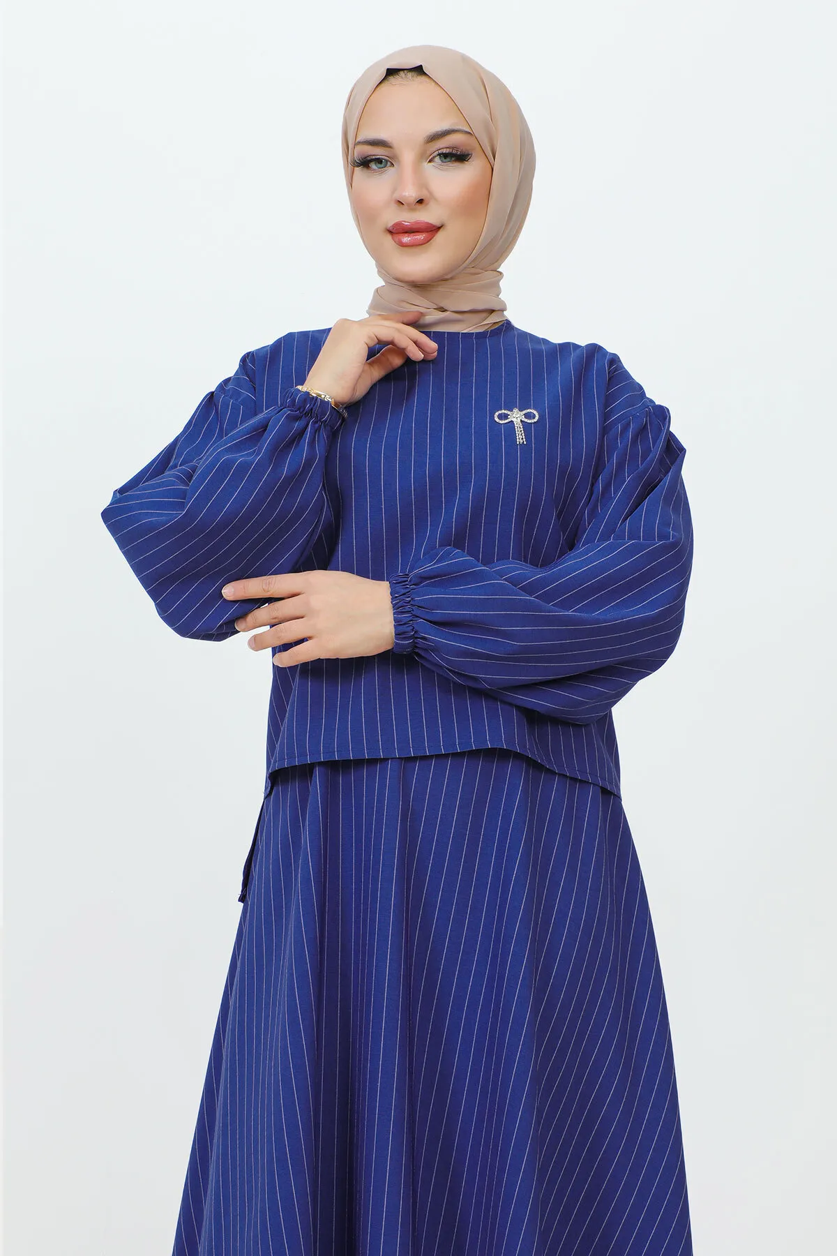 Tesettür Dünyası  Gonca Brosche Detaillierter Rockanzug TSD231204 Saks Blue