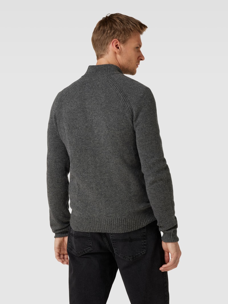 Strickjacke mit Label-Stitching Modell 'GEORG' in dunkelgrau meliert