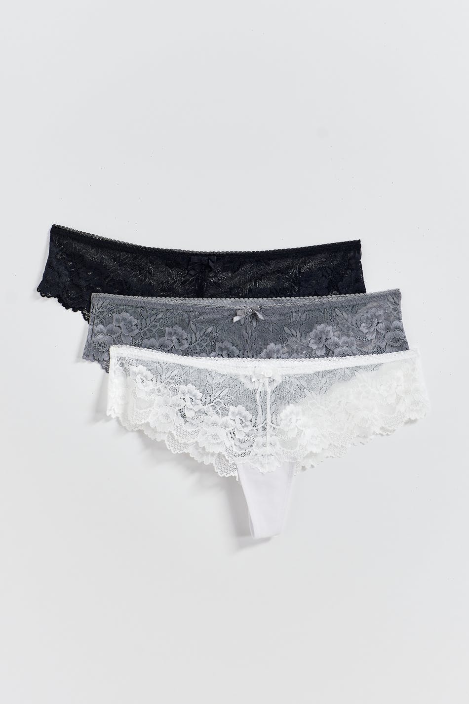 3-pack lace string