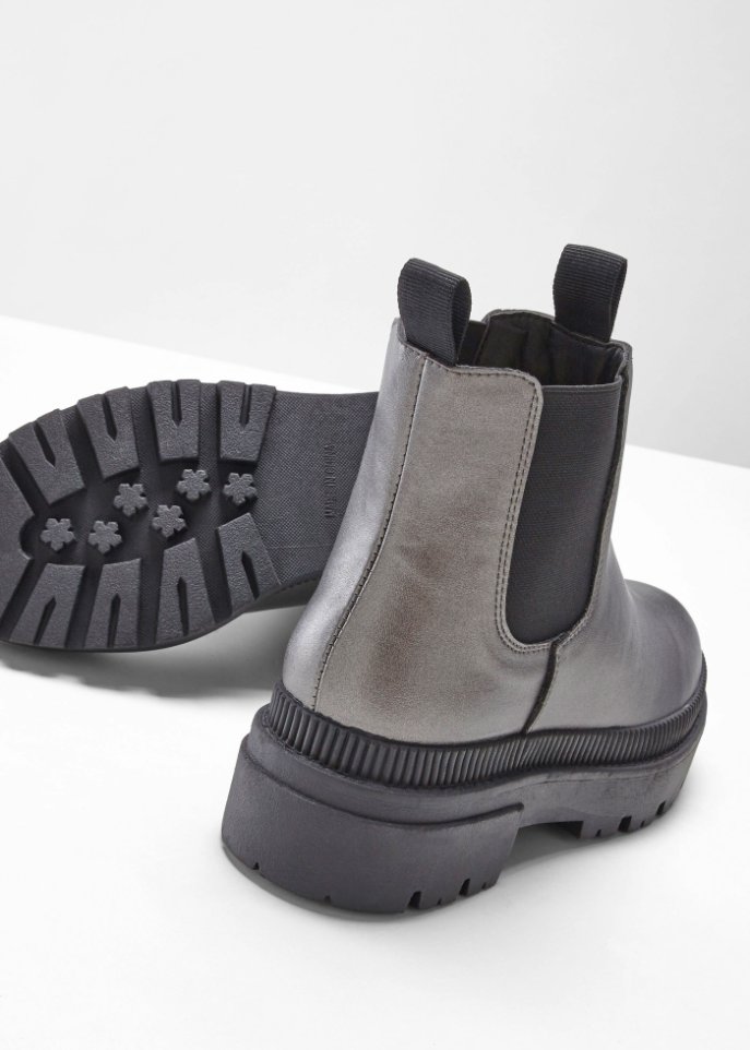 Chelsea Boot