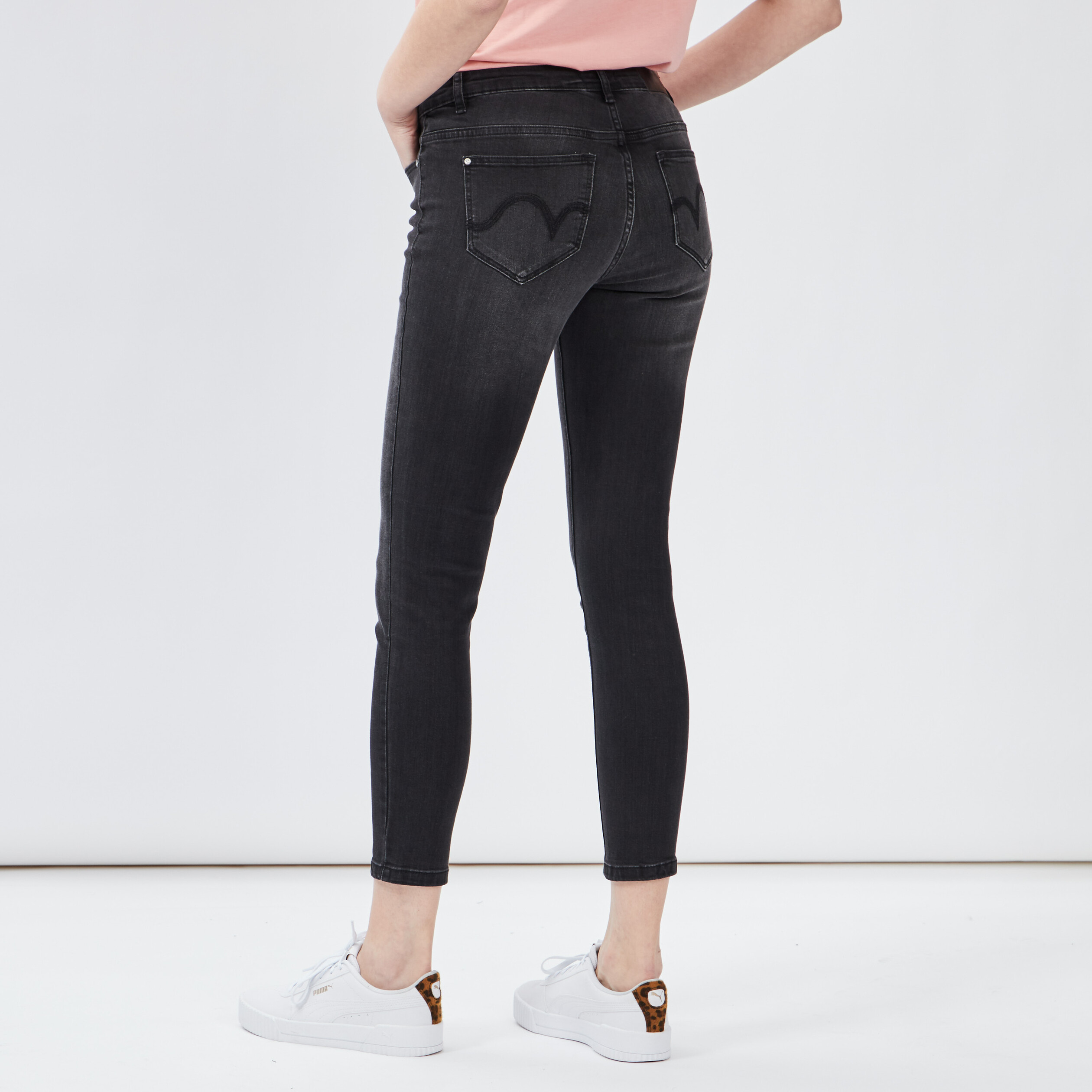 Jeans skinny 7 8ème taille standard noir femme | La Halle