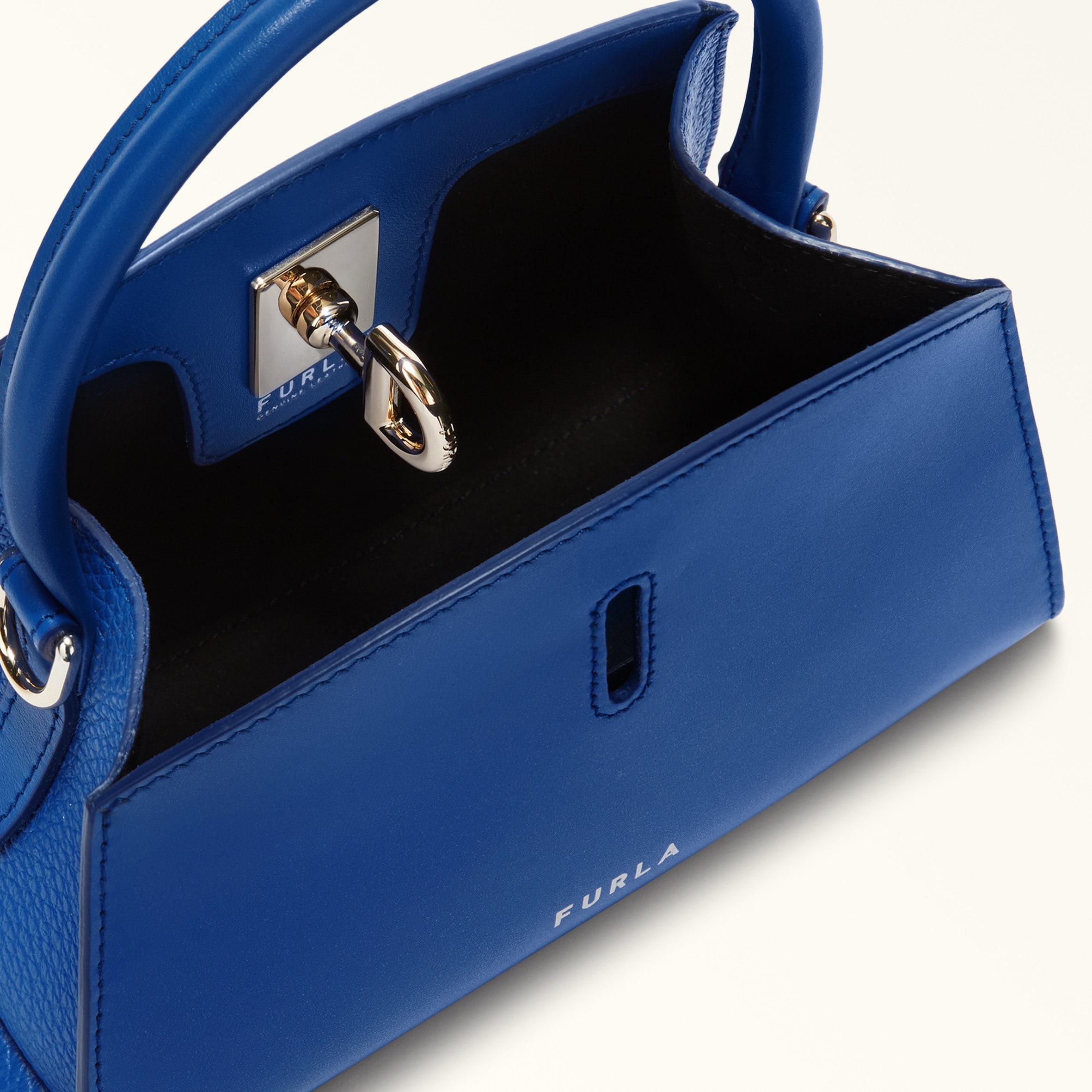 Furla Genesis