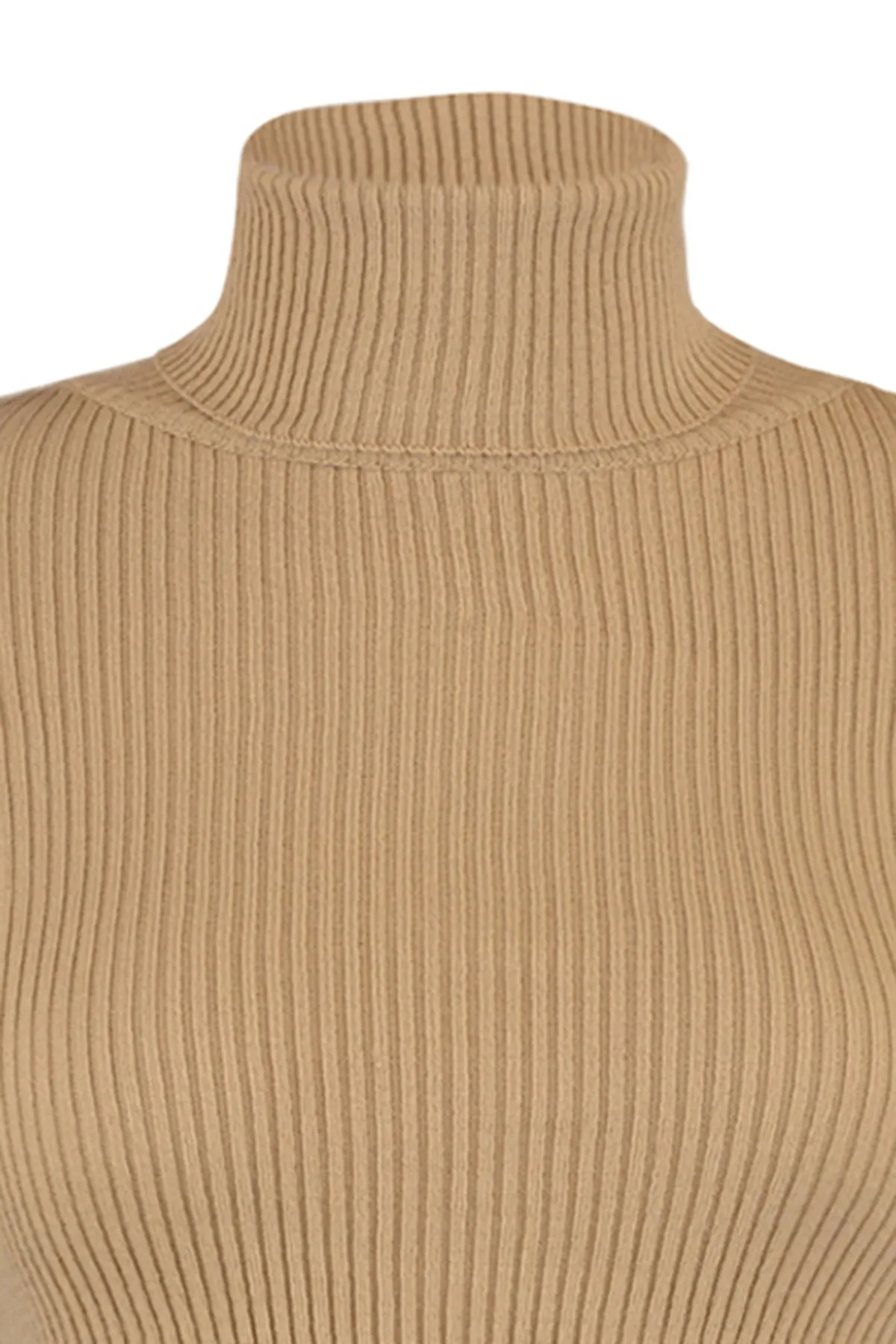 Trendyol Collection  Kamelfarbener Basic-Rollkragenpullover TWOAW21KZ1279
