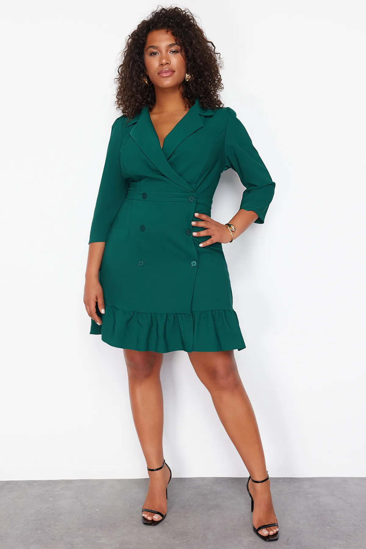 Trendyol Curve  Smaragdgrünes Mini-Jackenkleid mit Dreiviertelärmeln - TBBAW23AH00042