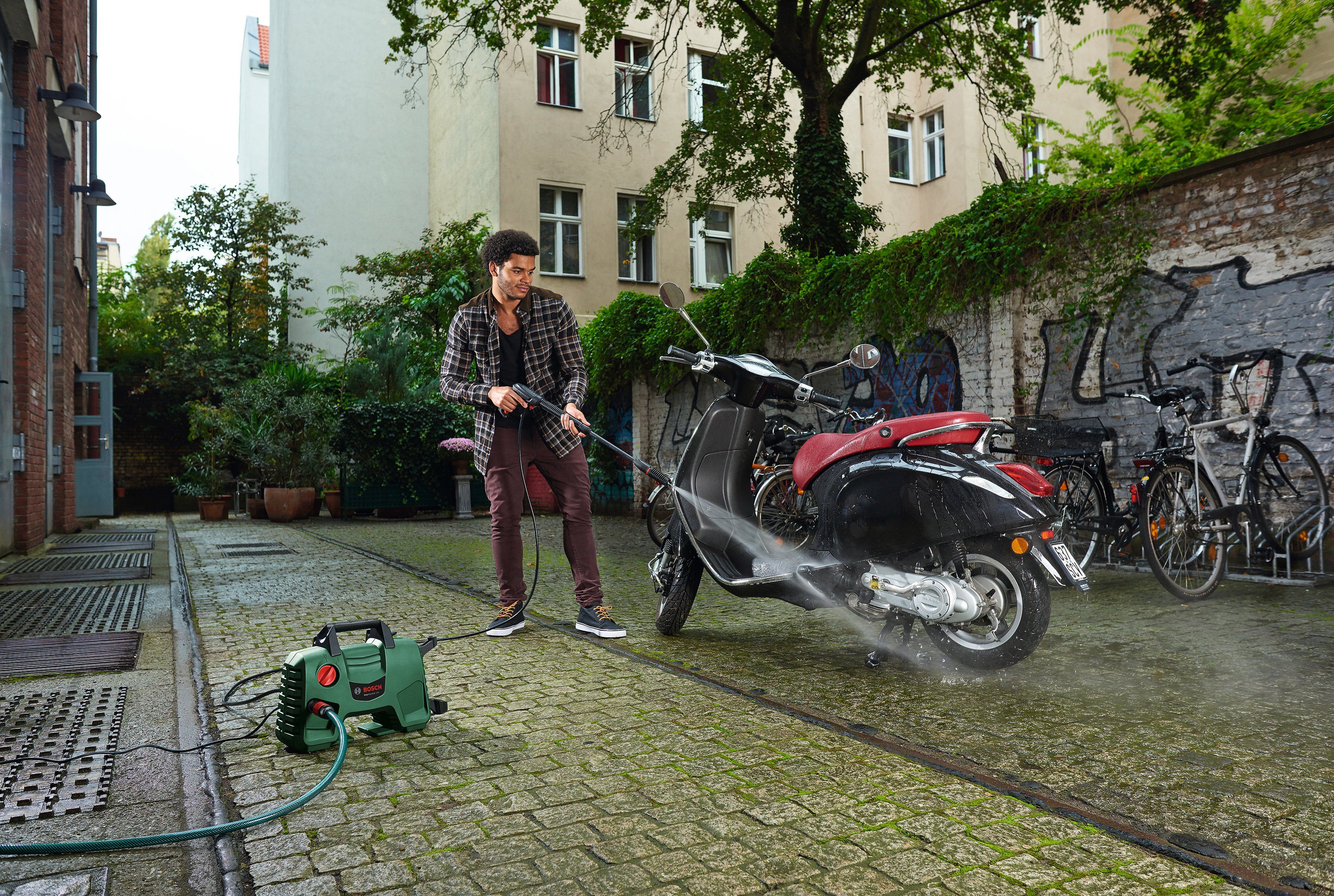 Bosch Home & Garden Hochdruckreiniger EasyAquatak 110, Druck max: 110 bar, Fördermenge max: 330 l/h, mit umfangreichem Zubehör