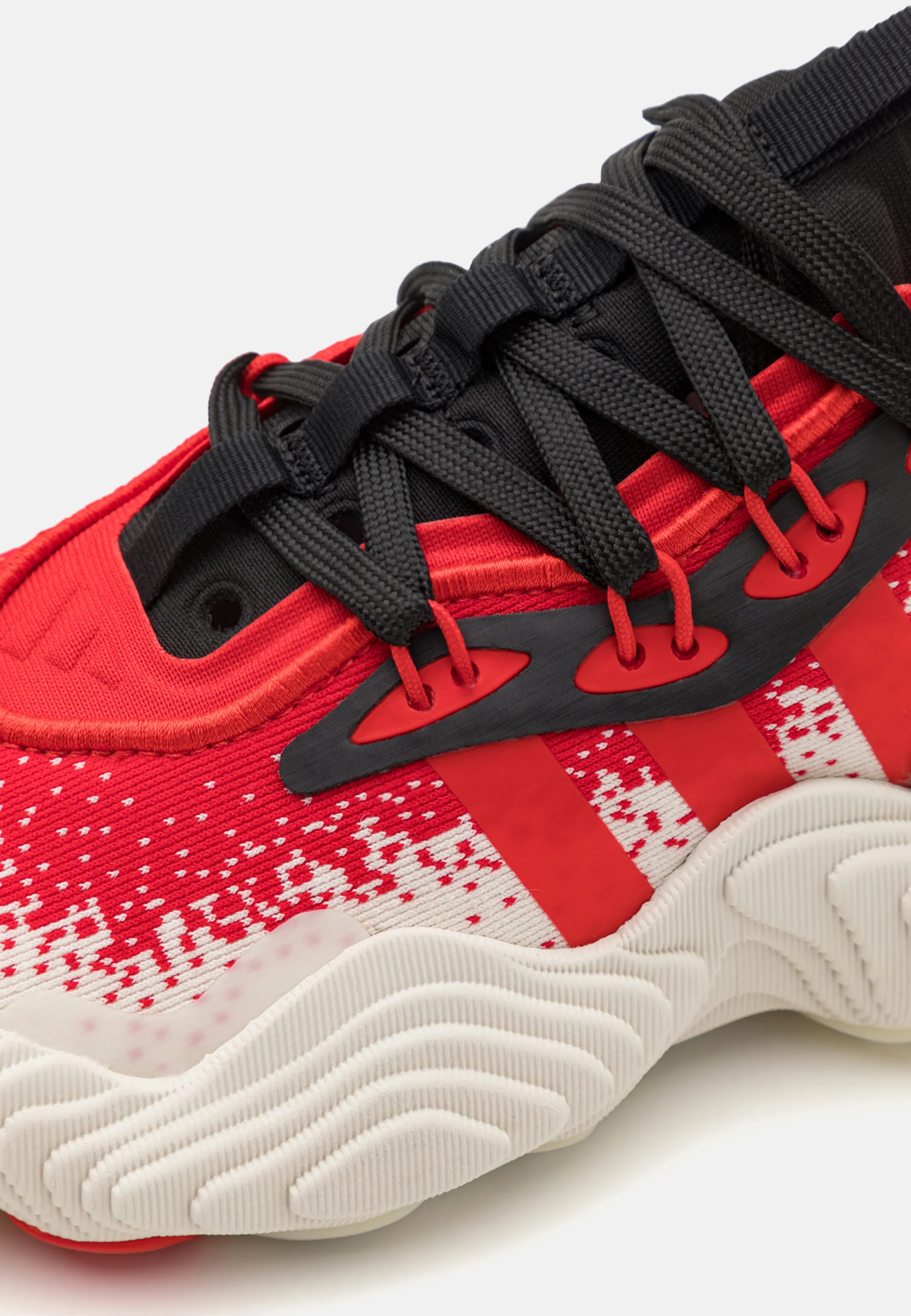 adidas Performance TRAE YOUNG 3 UNISEX - Zapatillas de baloncesto