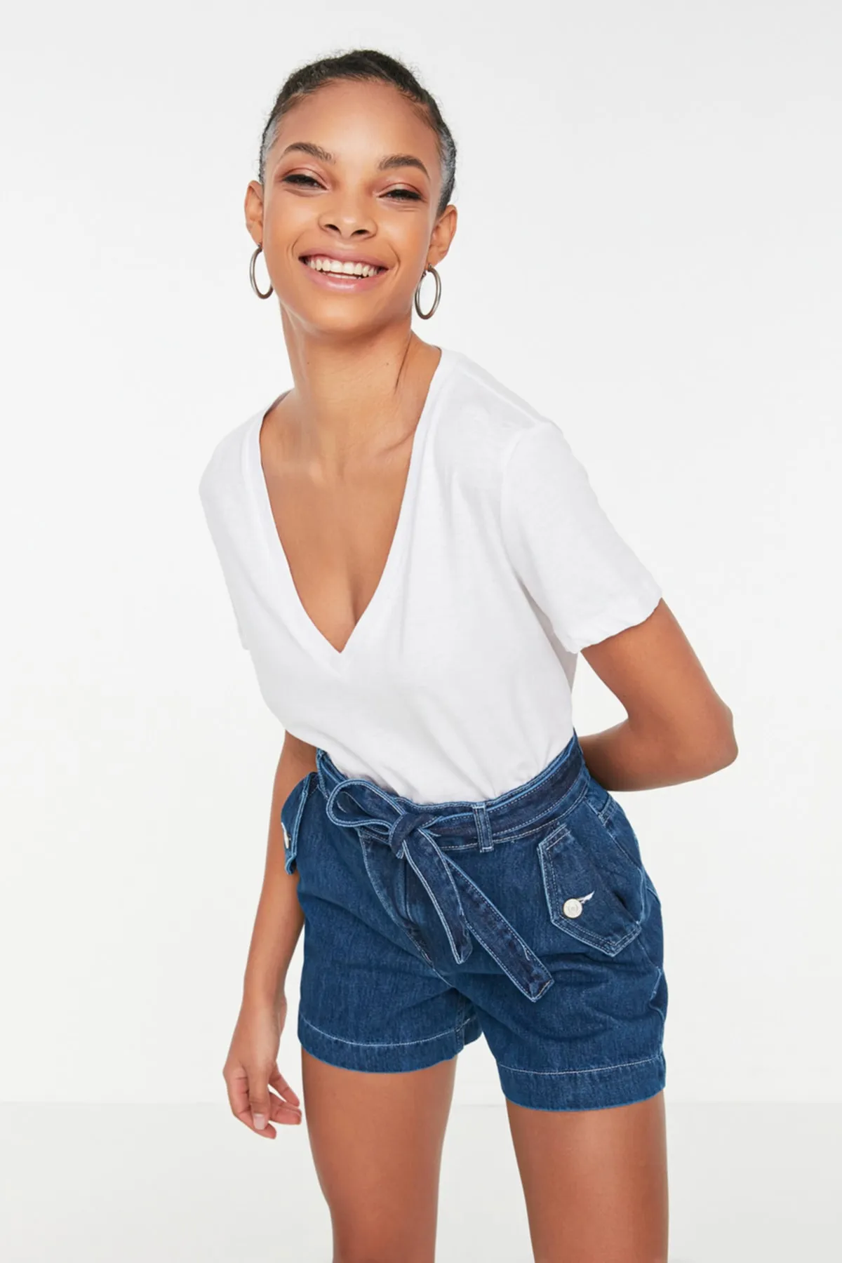 Trendyol Collection  Shorts - Dunkelblau - Mittlerer Bund