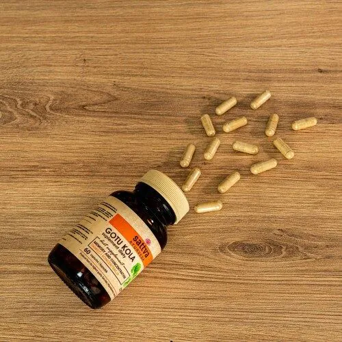 Cápsulas de extrato de Gotu Kola da Sattva Ayurveda