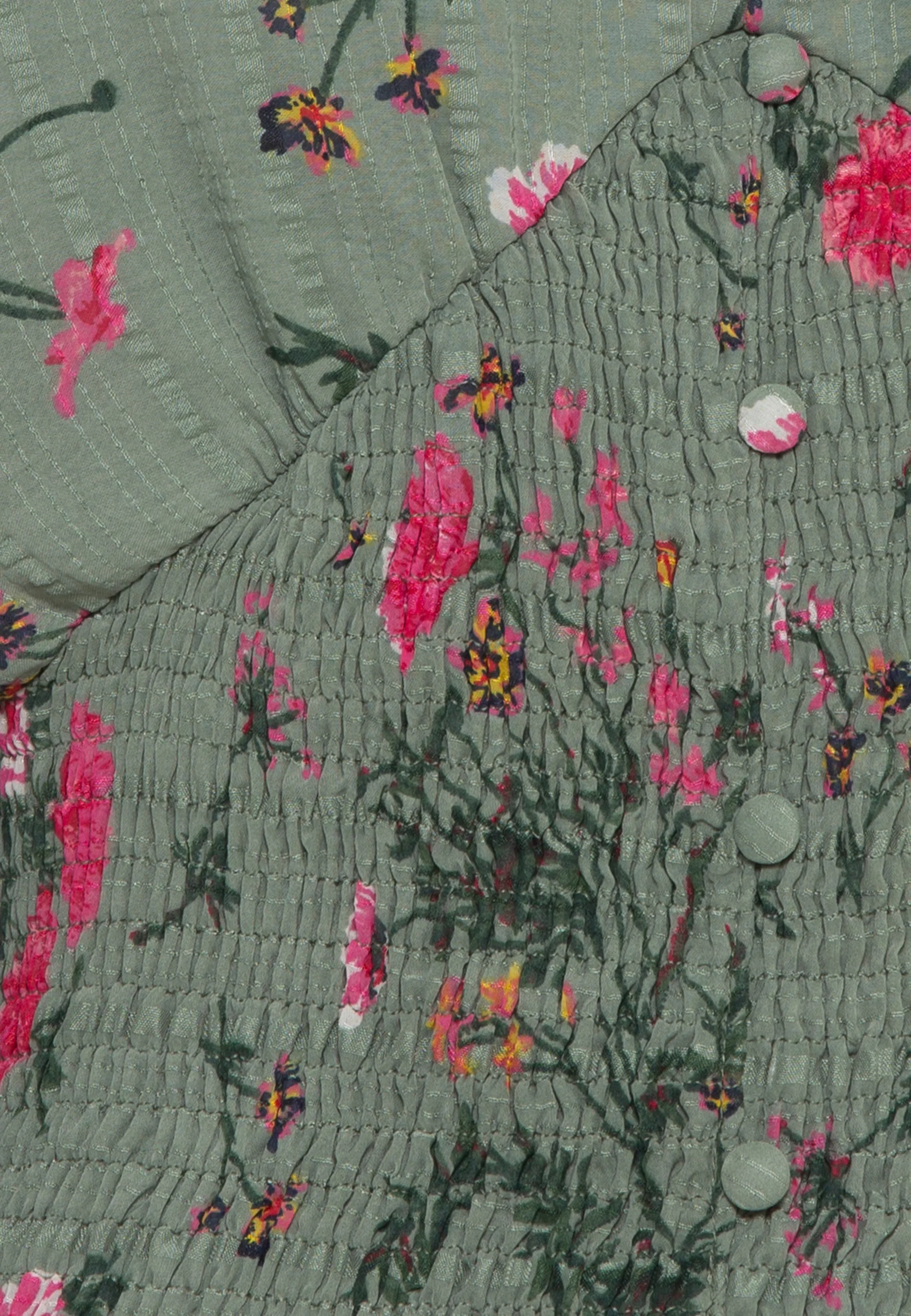 Blusa con cuello en V VMROSA de Vero Moda Tall