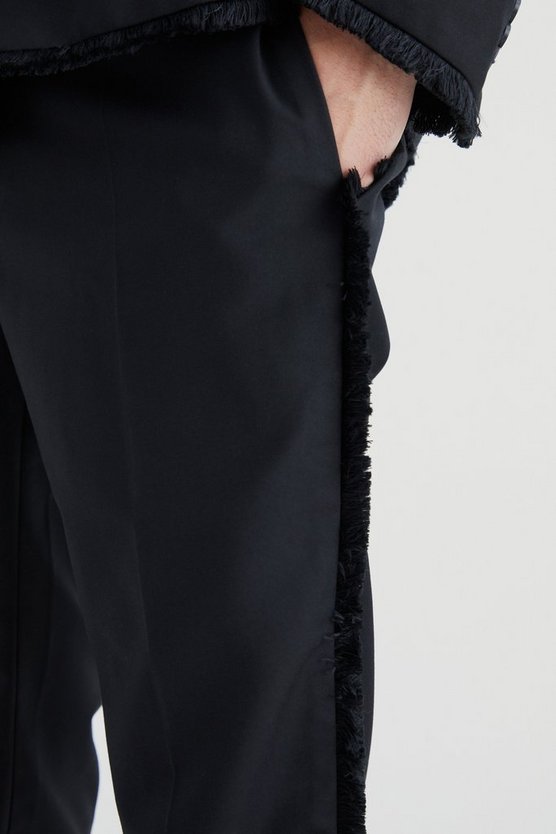 Smarte Slim-Fit Hose mit Rissen