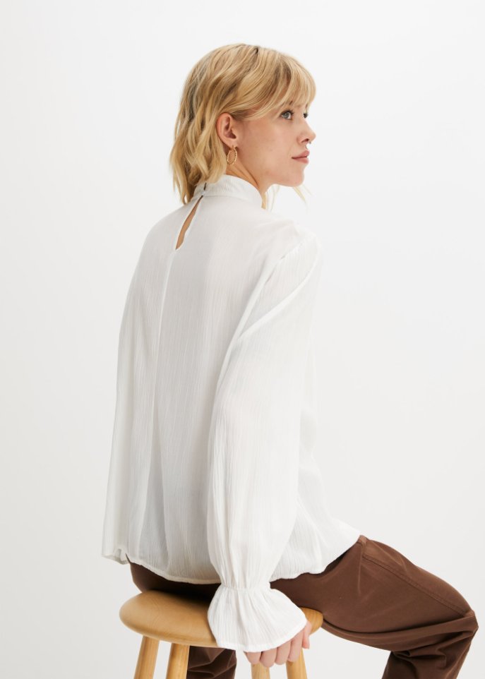 Blusenshirt mit Lochspitze