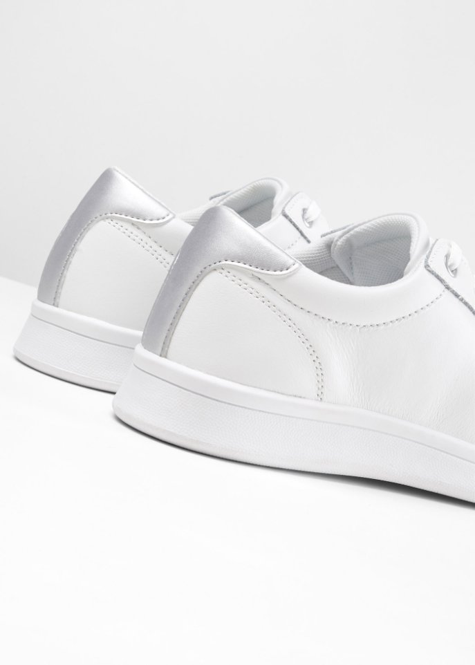 Sneaker aus Leder