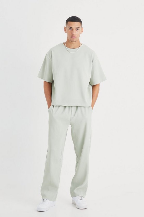 Kastiges Oversize T-Shirt & Hose
