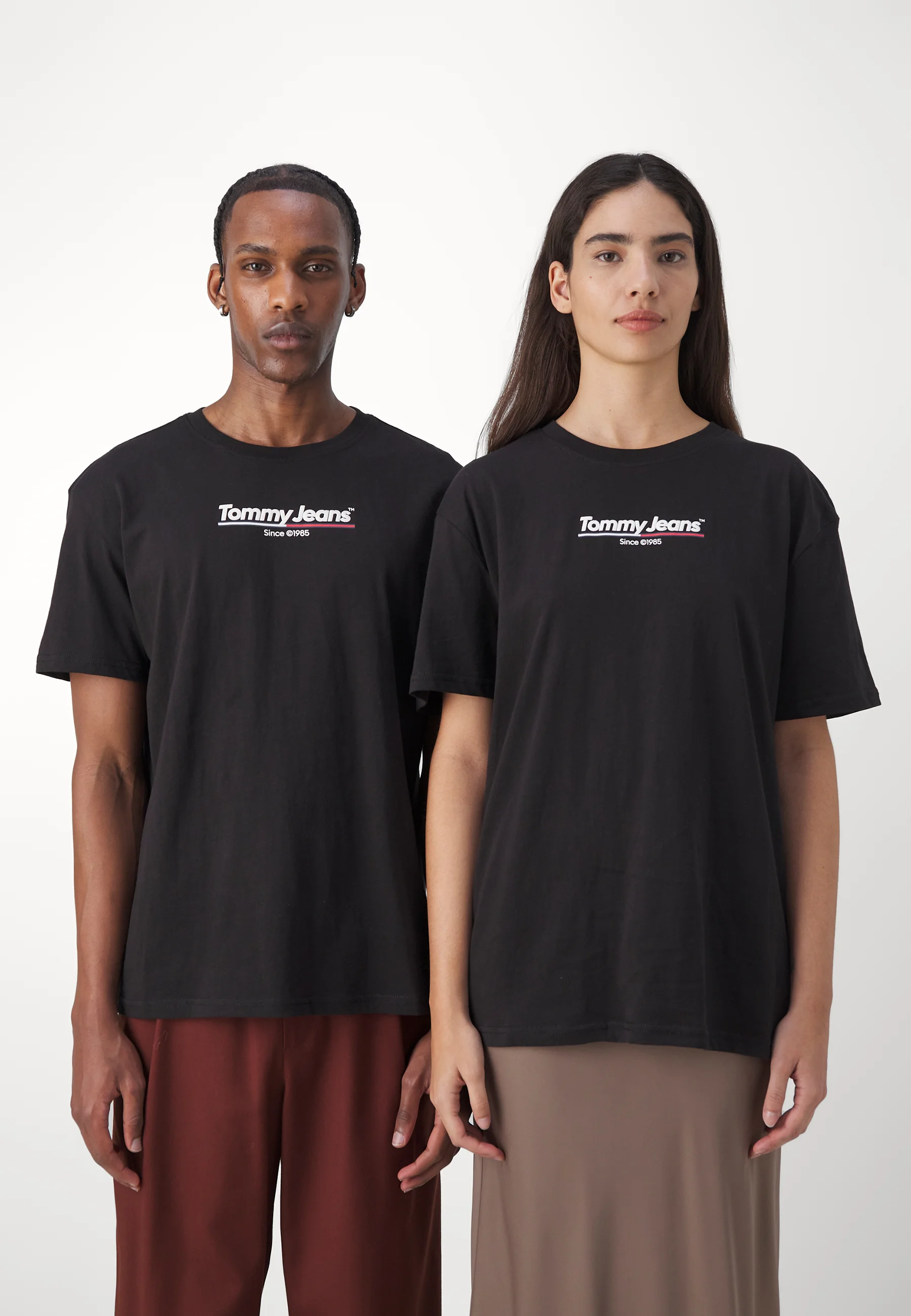 Tommy Jeans FLAG TEE UNISEX - Camiseta con estampado
