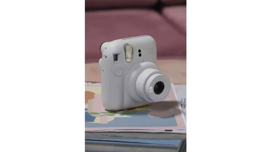 Fujifilm instax mini 12  clay-white