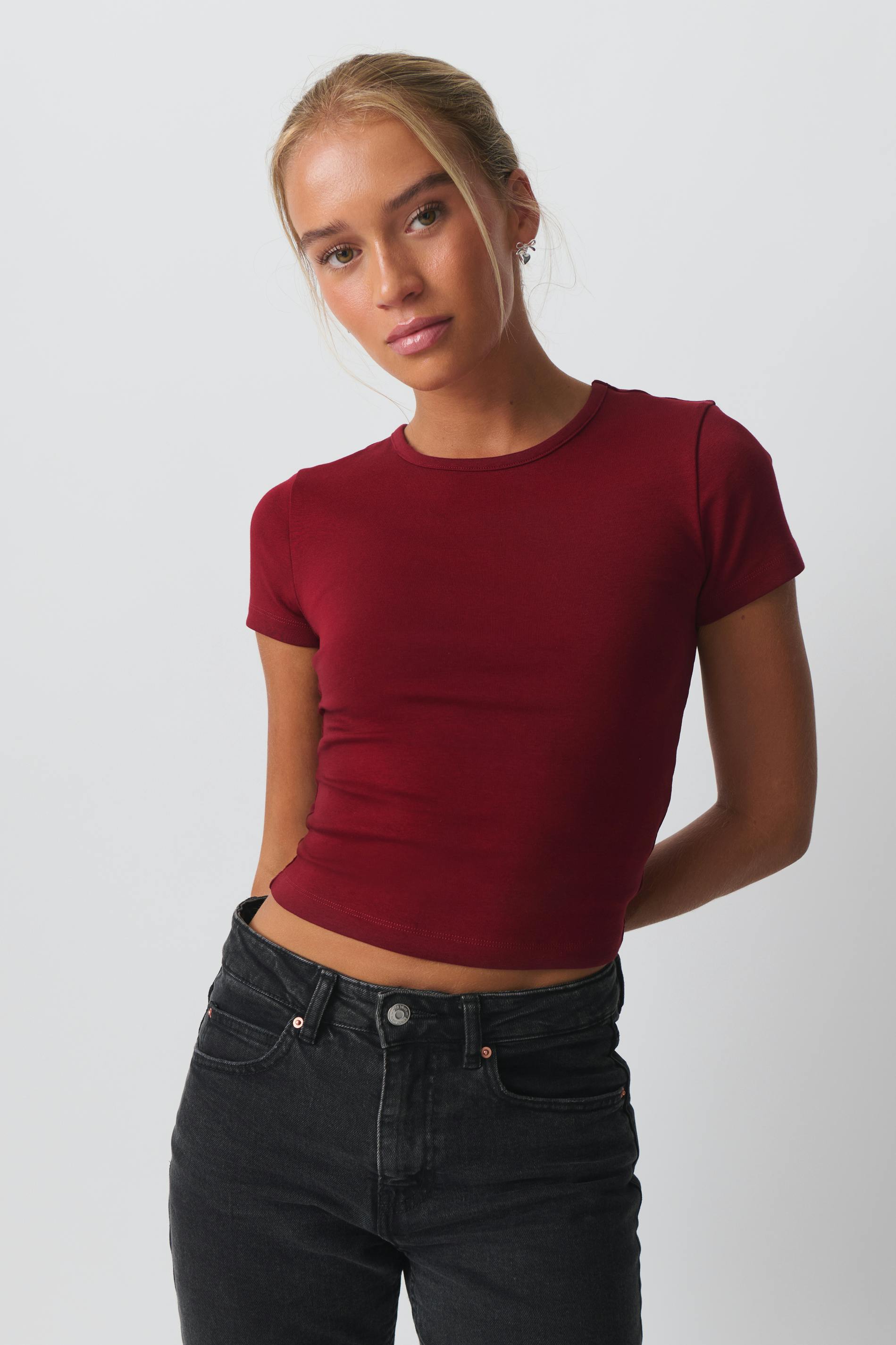 Basic tight top