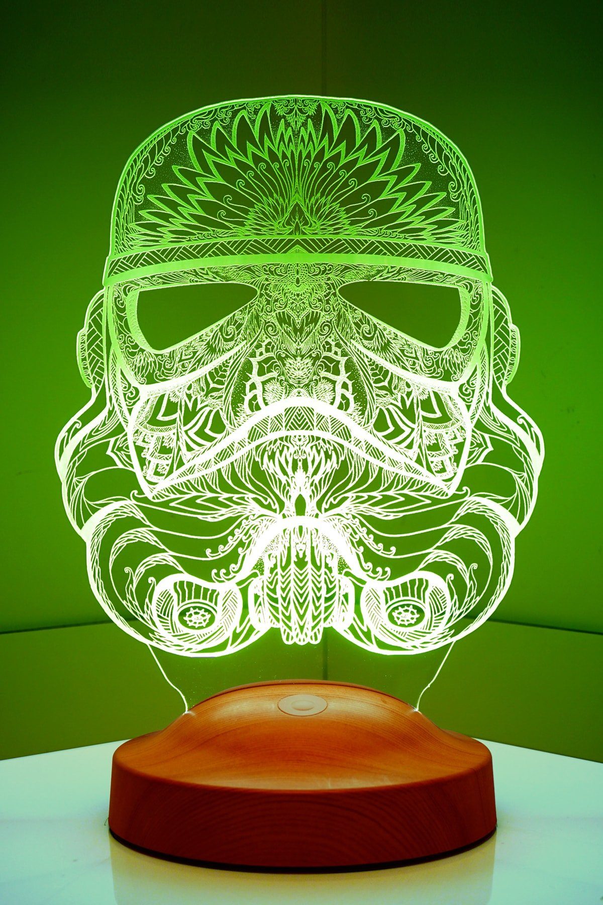 Geschenkelampe LED Nachttischlampe Star Wars Stormtrooper 3D Nachtlicht Geschenk für Jungen, Leuchte 7 Farben fest integriert, Star Wars Geschenkartikel, Lichtschwert, Fanartikel, Weihnachtsgeschenk