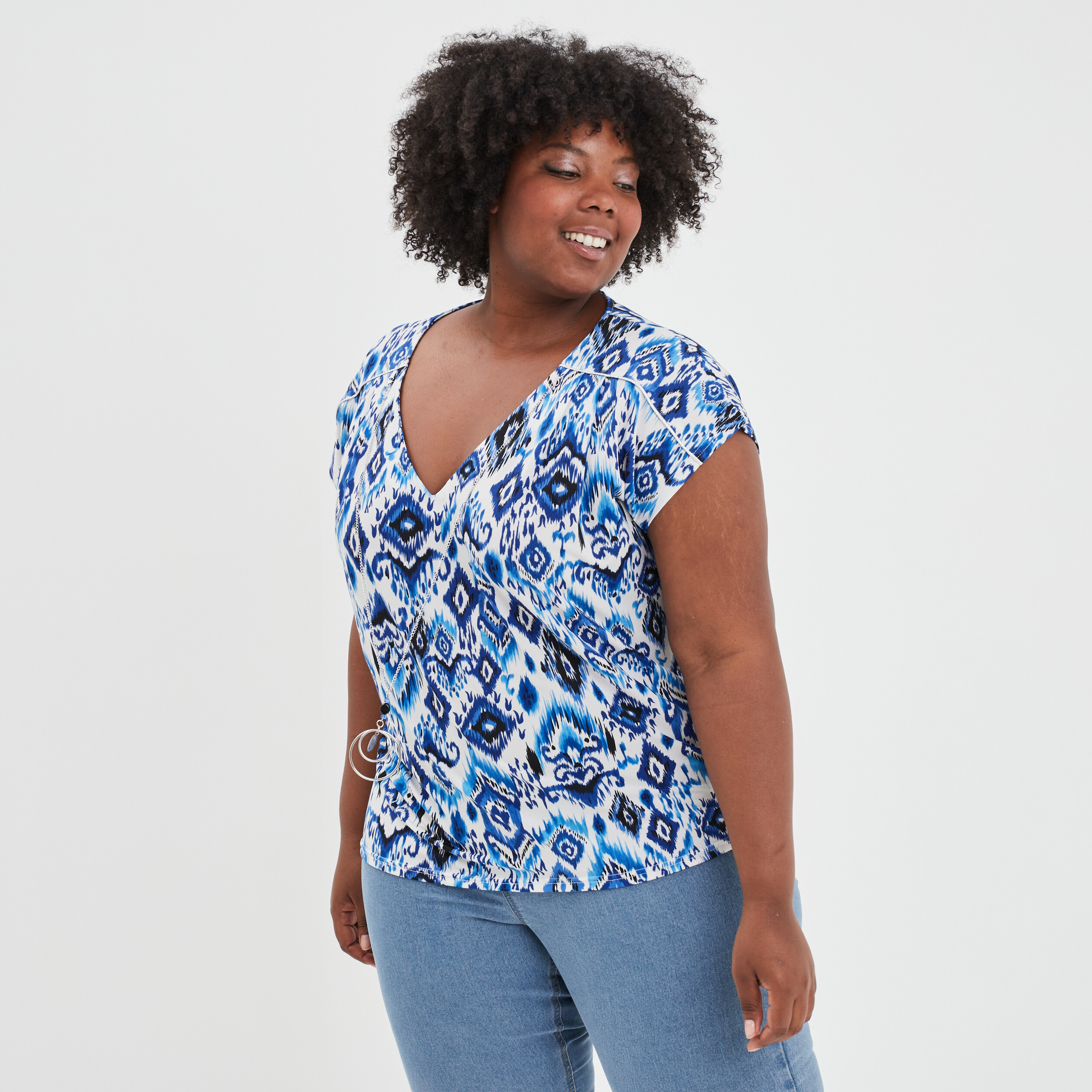 T-shirt col en V manches courtes ecru femme grande taille | La Halle