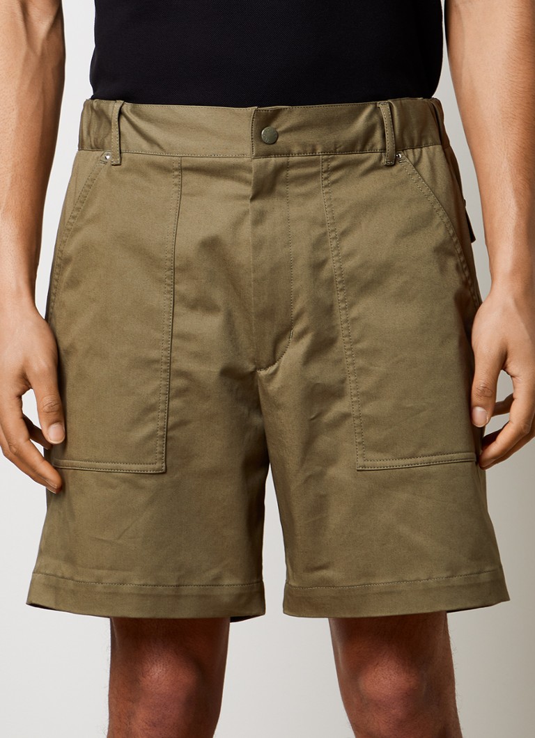 Pantaloni scurți Moncler cu croială dreaptă și buzunare laterale