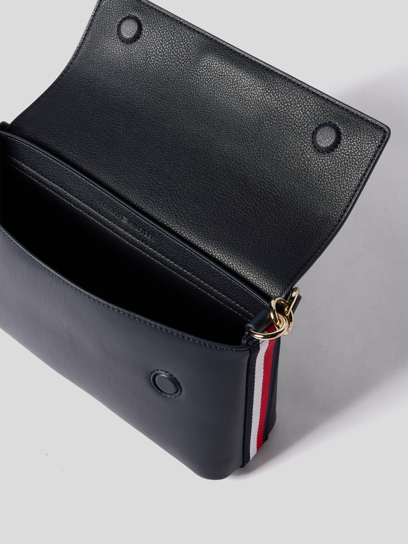 Handtasche in Leder-Optik in marineblau
