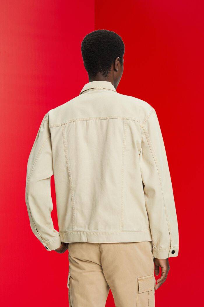 Truckerjacke aus Denim im Oversize-Look