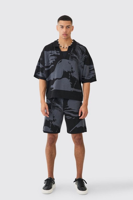 Kastiges Poloshirt und Shorts