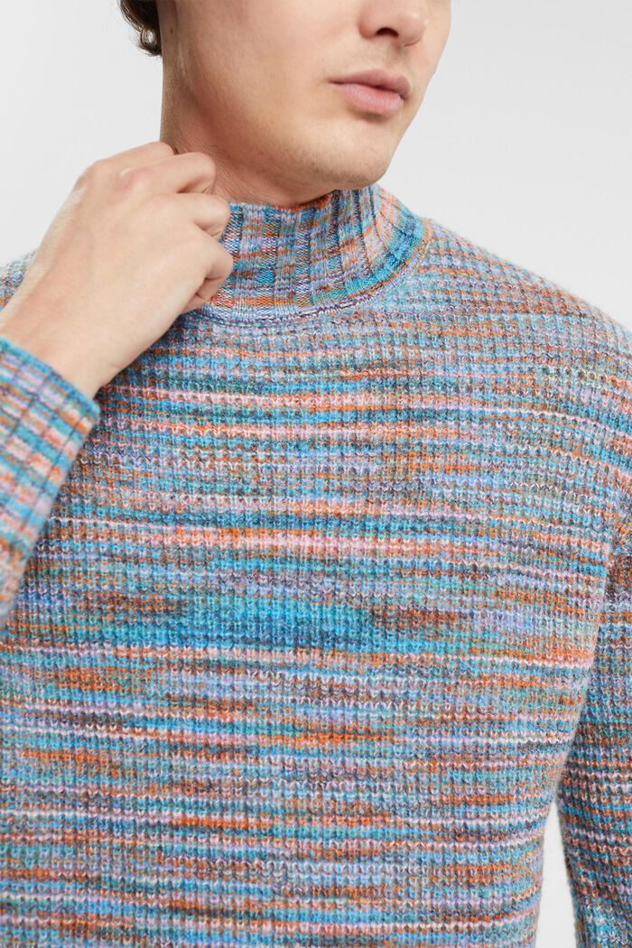 Mehrfarbiger Rollkragenpullover