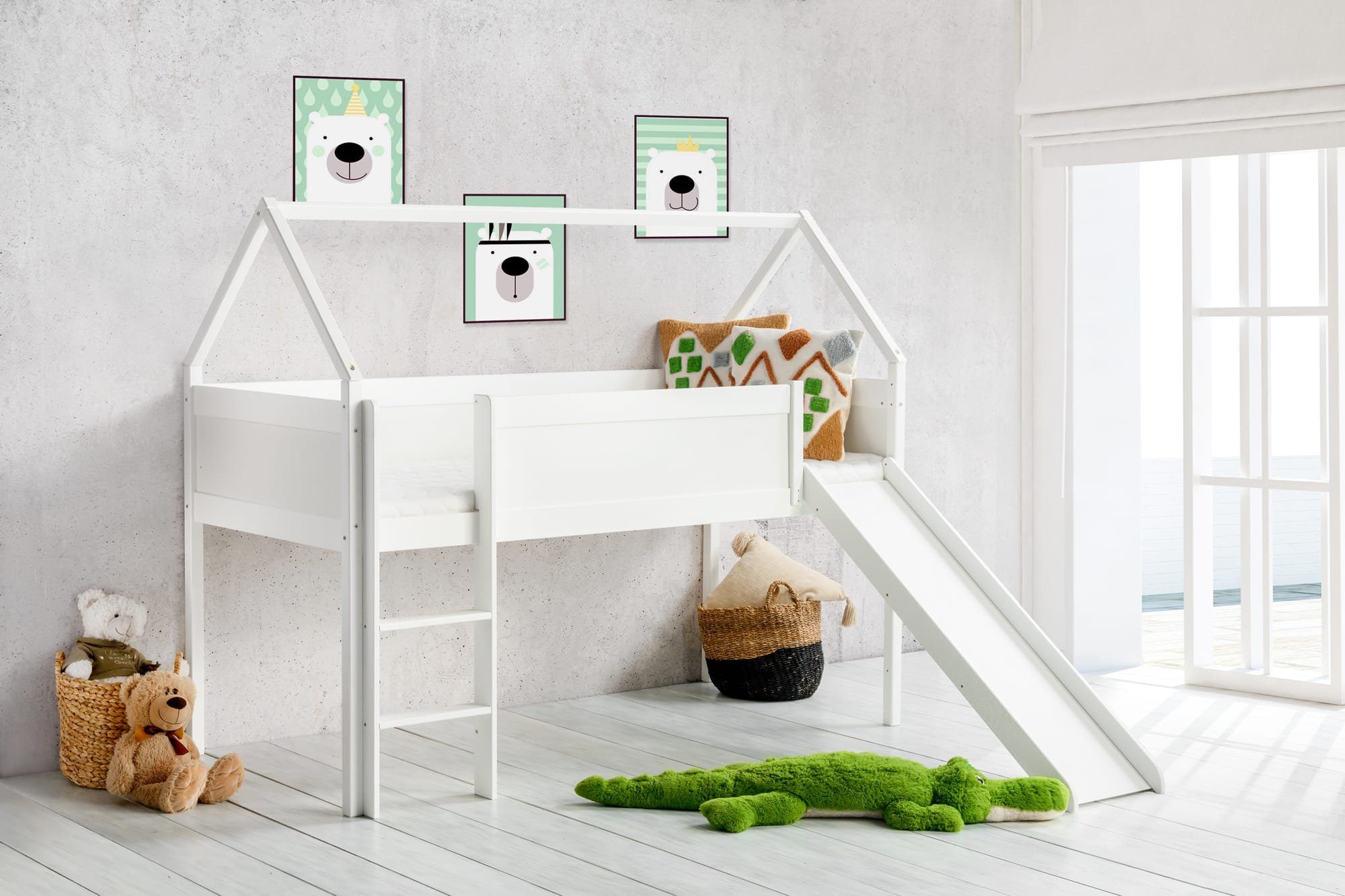 Homeline Hochbett Kinderbett Hochbett mit rutsche hausbett Spielbett Kiefer Massiv Weiß