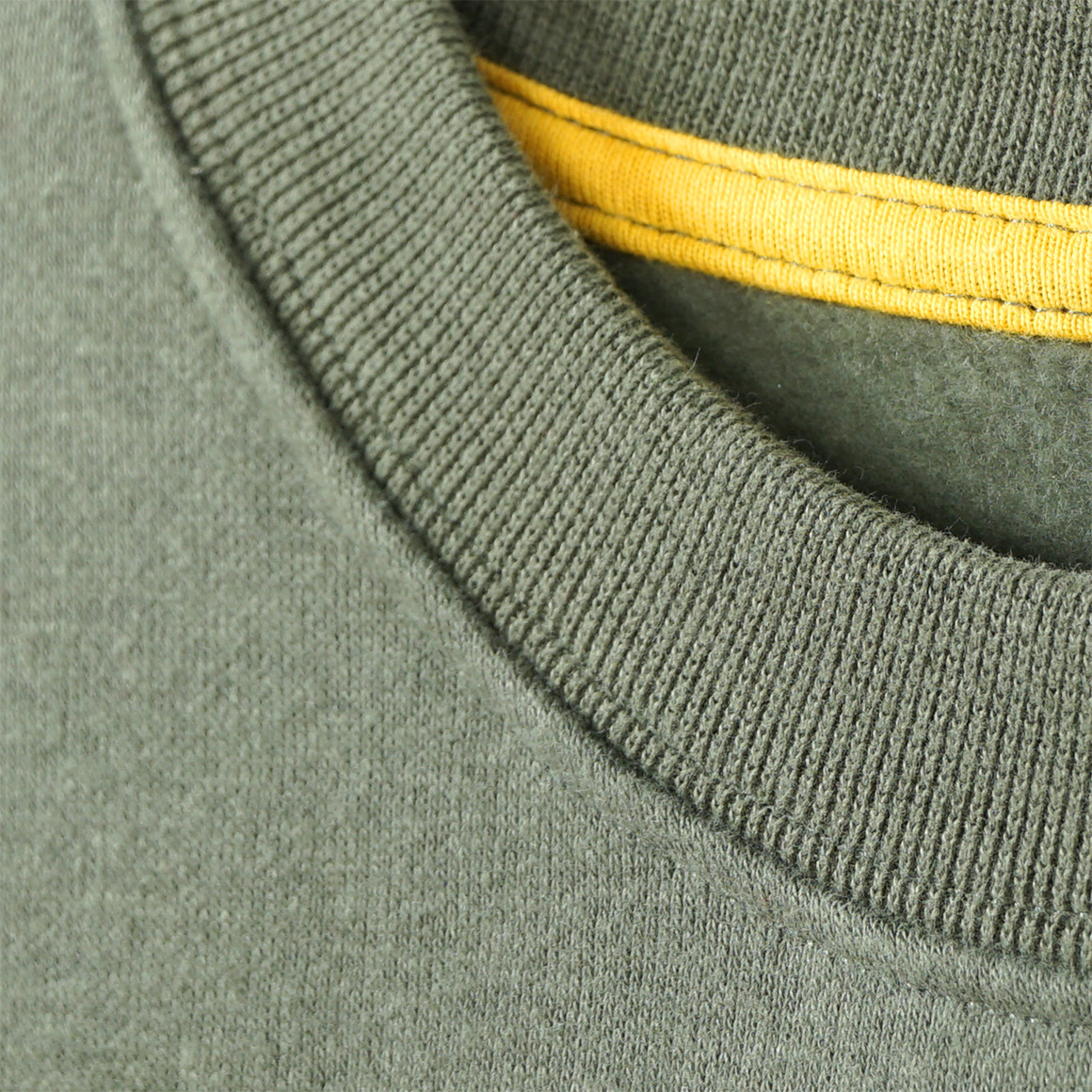 Jungen Sweatshirt mit Wendepailletten