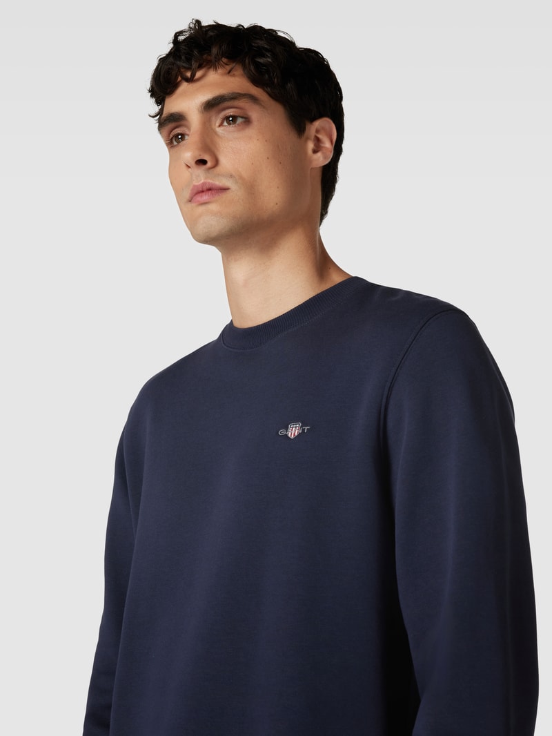 Regular Fit Sweatshirt mit Label-Stitching Modell 'SHIELD' in marineblau