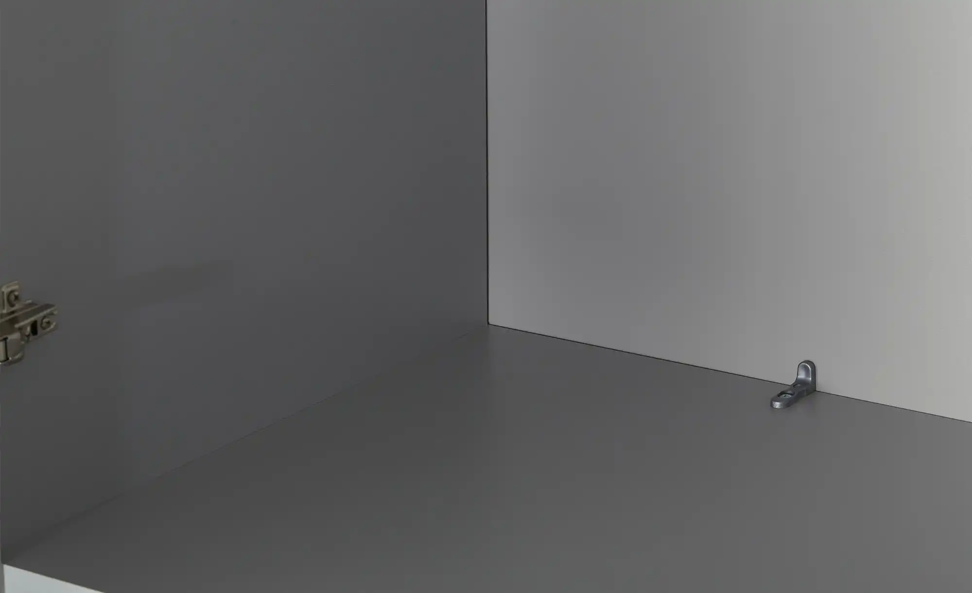 Kleiderschrank