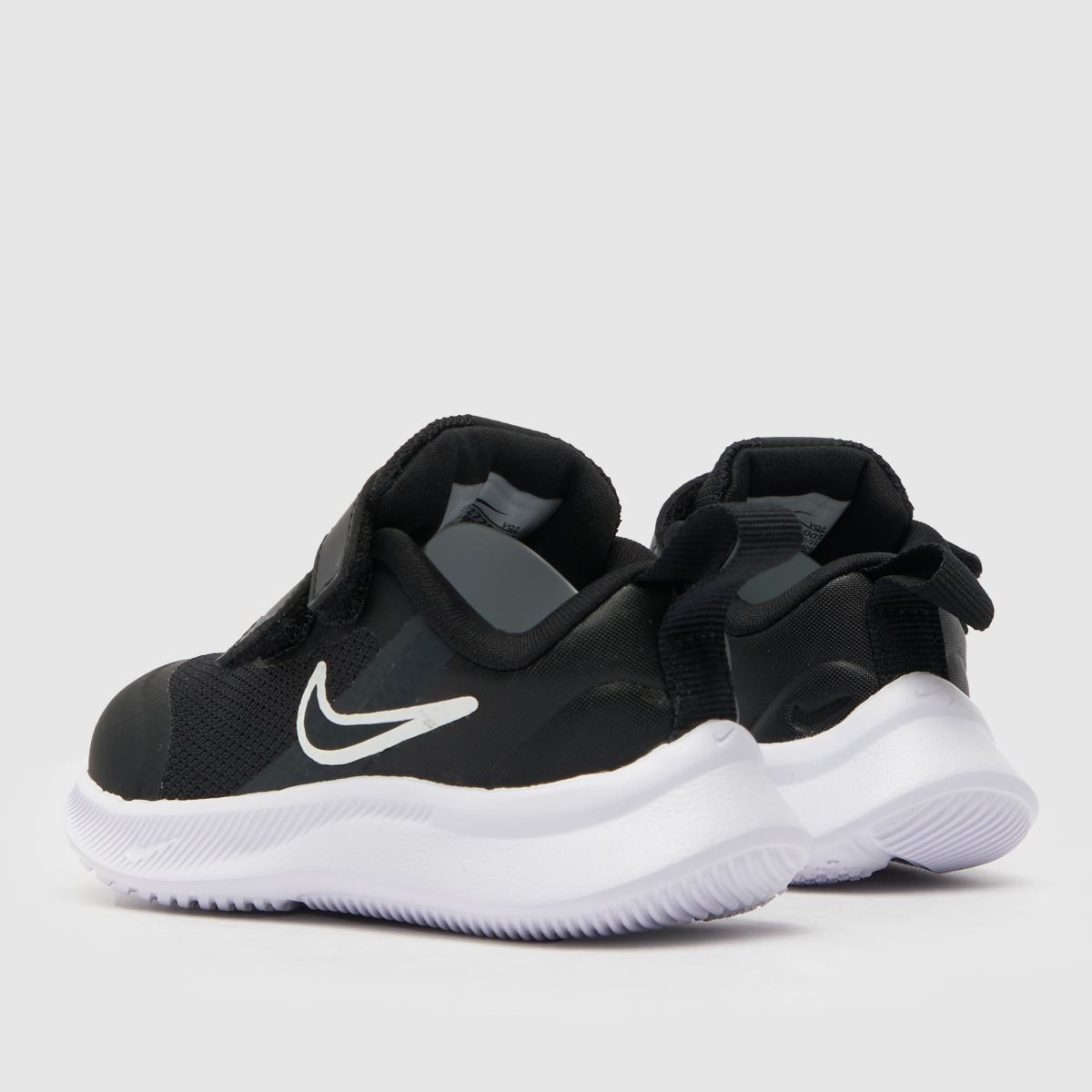 Nike svarta Star Runner 3 småbarnsskor
