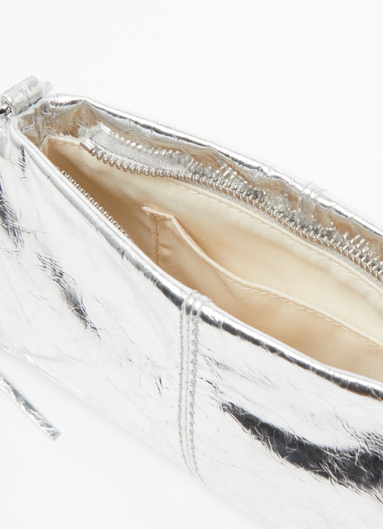 Maje Miss M skinnclutch med metallisk finish og frynser