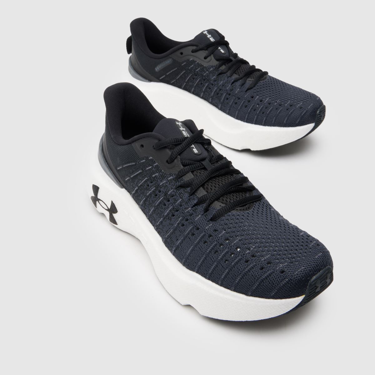 Under Armour infinite elite cipők fekete-fehér színben