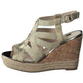 La Strada Keilsandale in gold