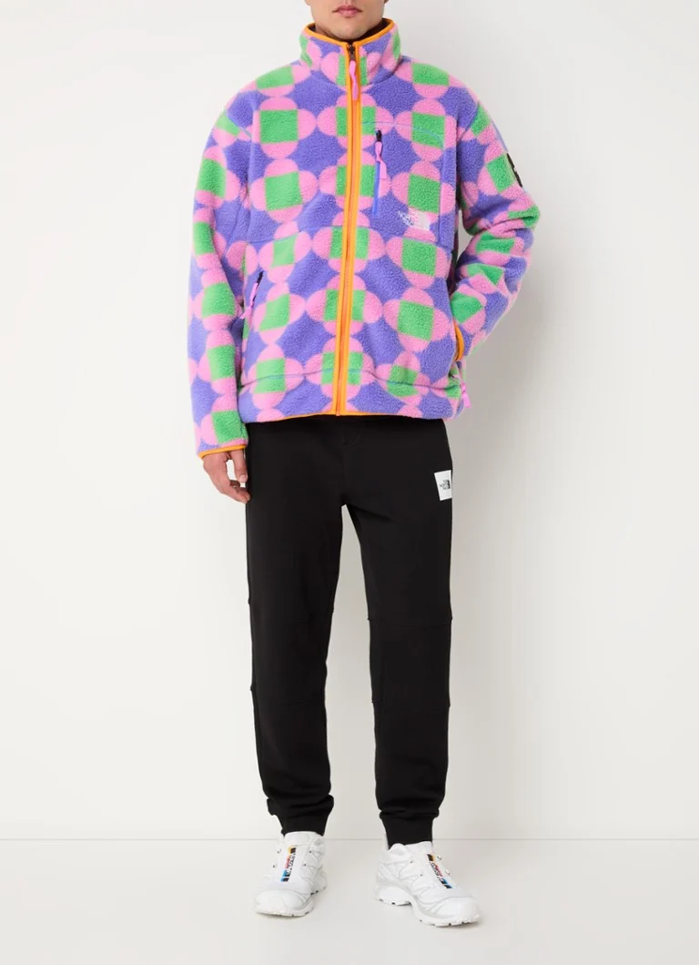 „The North Face TNF x Yinka Ilori“ dvipusė vilnonė striukė su siuvinėtu logotipu